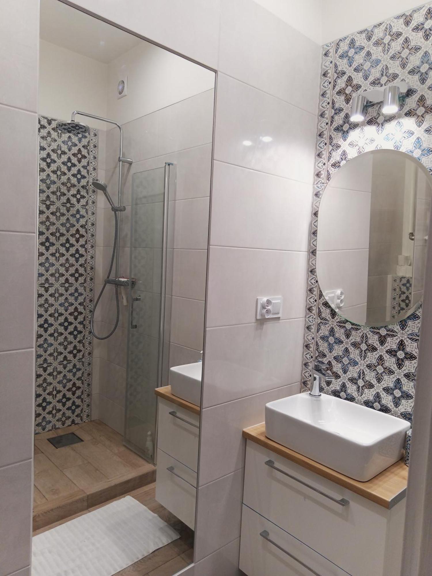 Apartament Na Przedmiesciu By Apartamenty Na Dni Wrocław Extérieur photo